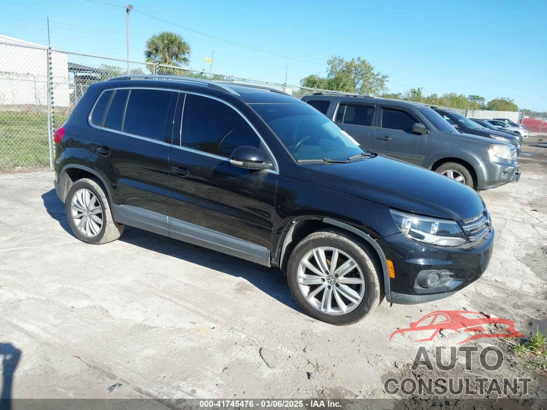 VOLKSWAGEN TIGUAN 2014 - WVGAV3AX1EW554117