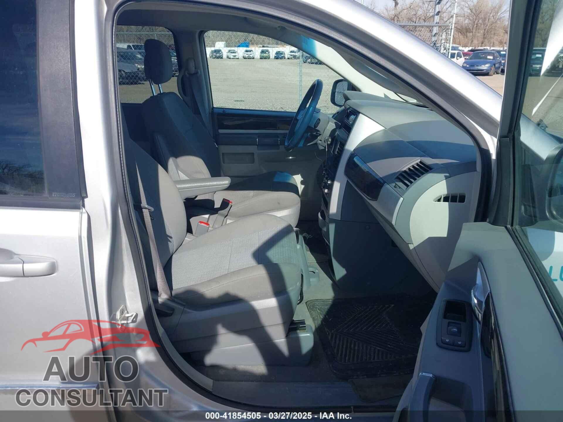 DODGE GRAND CARAVAN 2010 - 2D4RN5D19AR406197