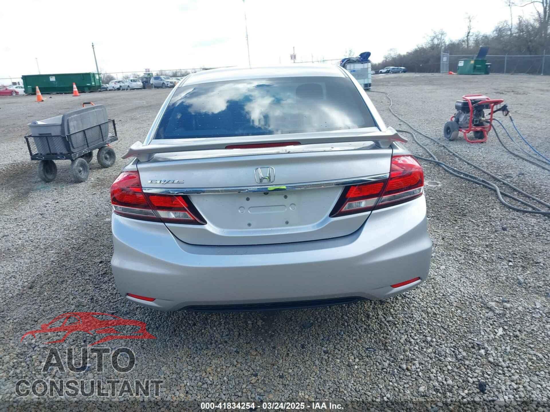 HONDA CIVIC 2013 - 19XFB2F82DE071484