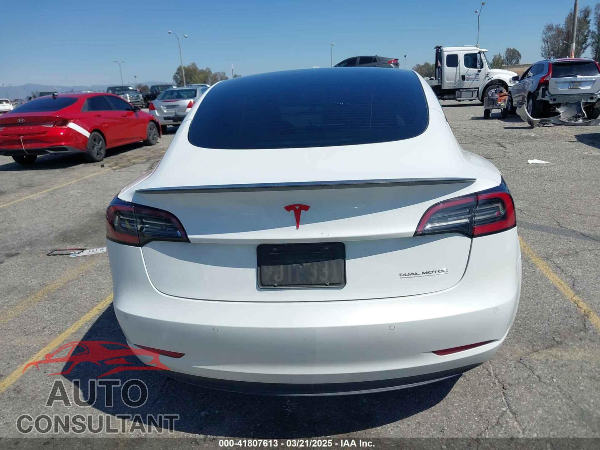 TESLA MODEL 3 2022 - 5YJ3E1EC2NF176127