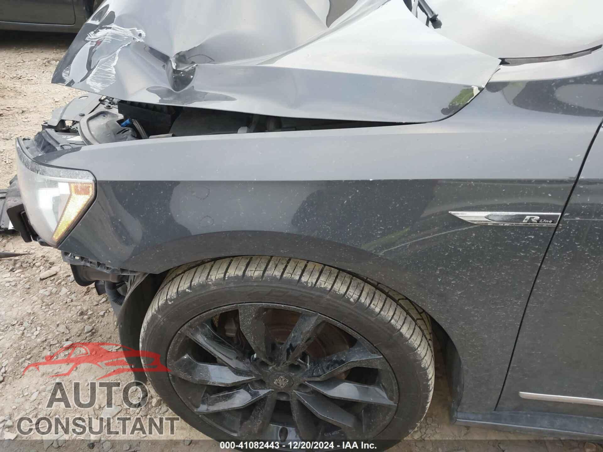 VOLKSWAGEN PASSAT 2017 - 1VWDT7A36HC080227