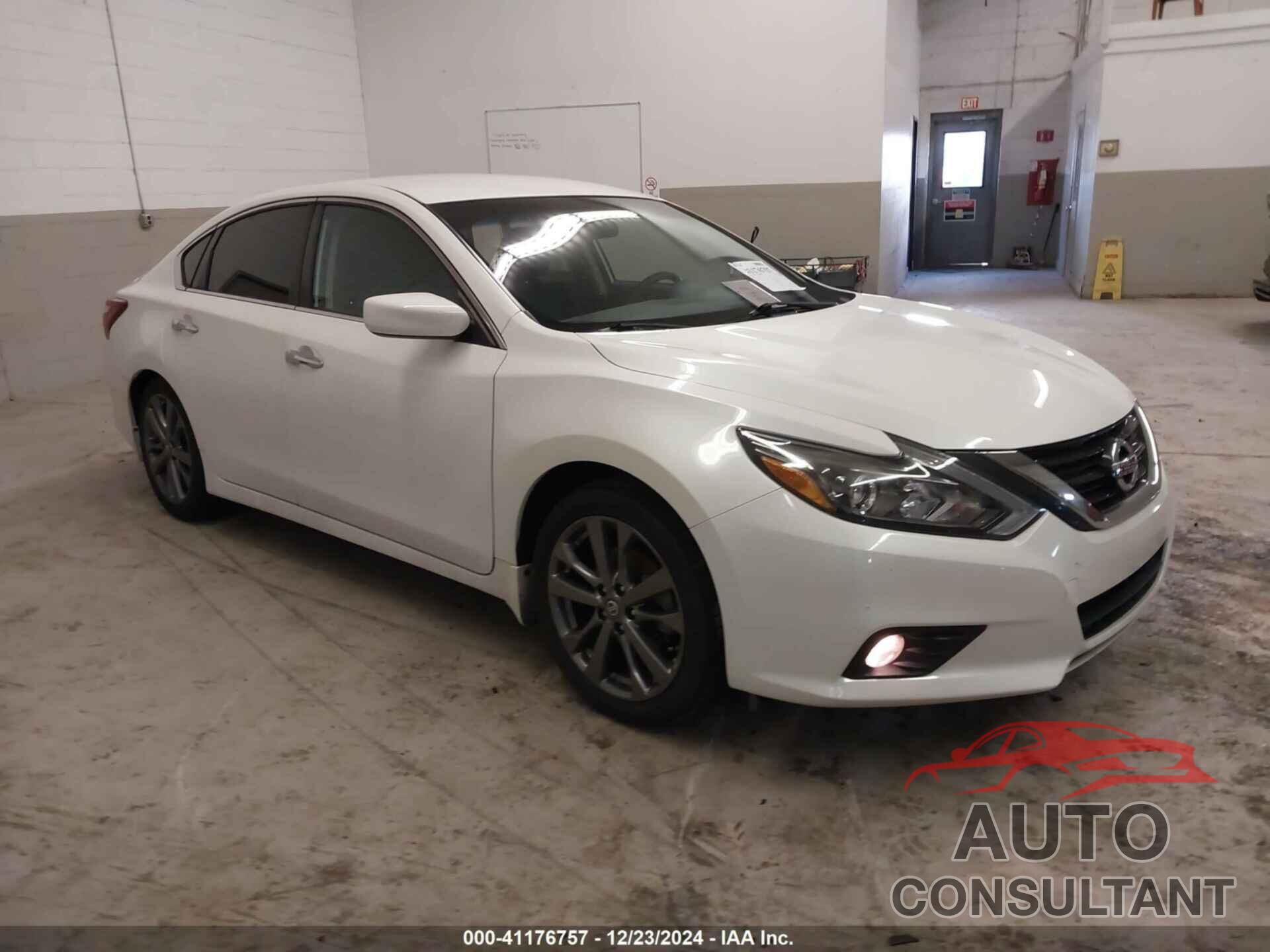 NISSAN ALTIMA 2018 - 1N4AL3AP6JC142853