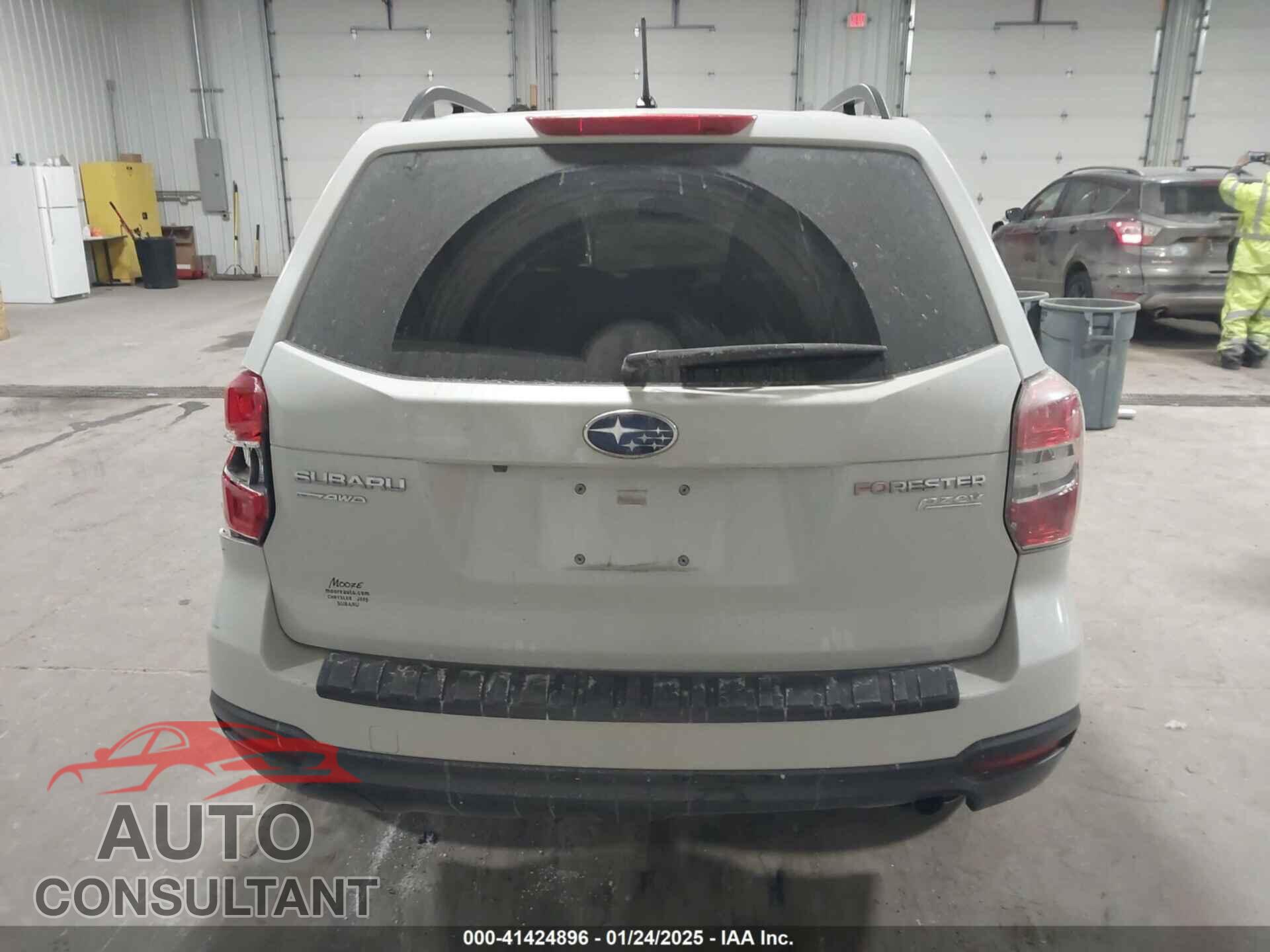 SUBARU FORESTER 2014 - JF2SJAEC6EH552711