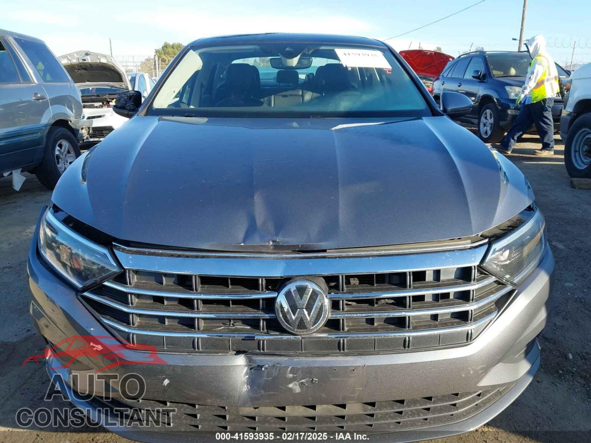 VOLKSWAGEN JETTA 2020 - 3VWEB7BU9LM044795