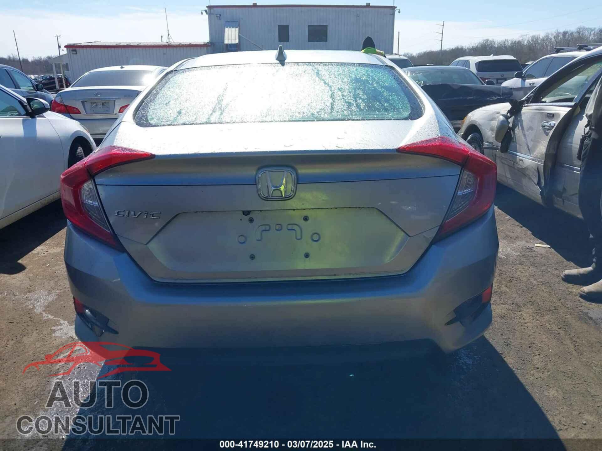 HONDA CIVIC 2017 - 2HGFC2F72HH555901