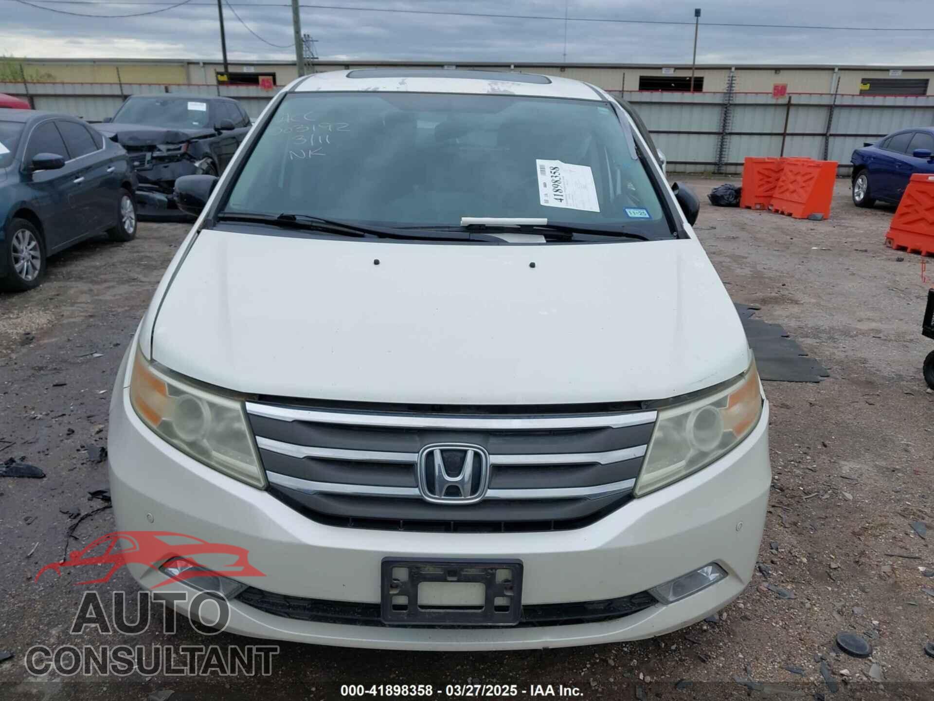 HONDA ODYSSEY 2013 - 5FNRL5H96DB074819