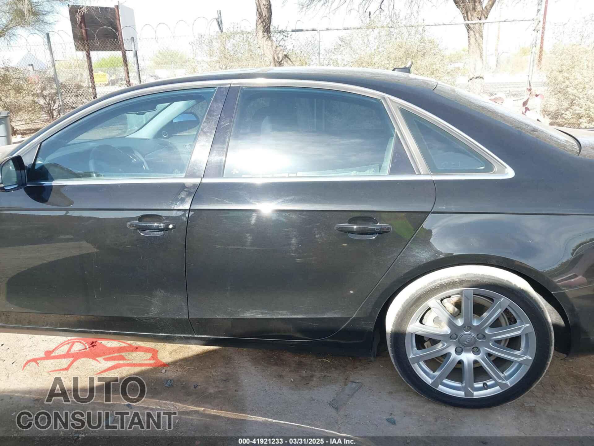 AUDI A4 2011 - WAUEFAFL8BN046500