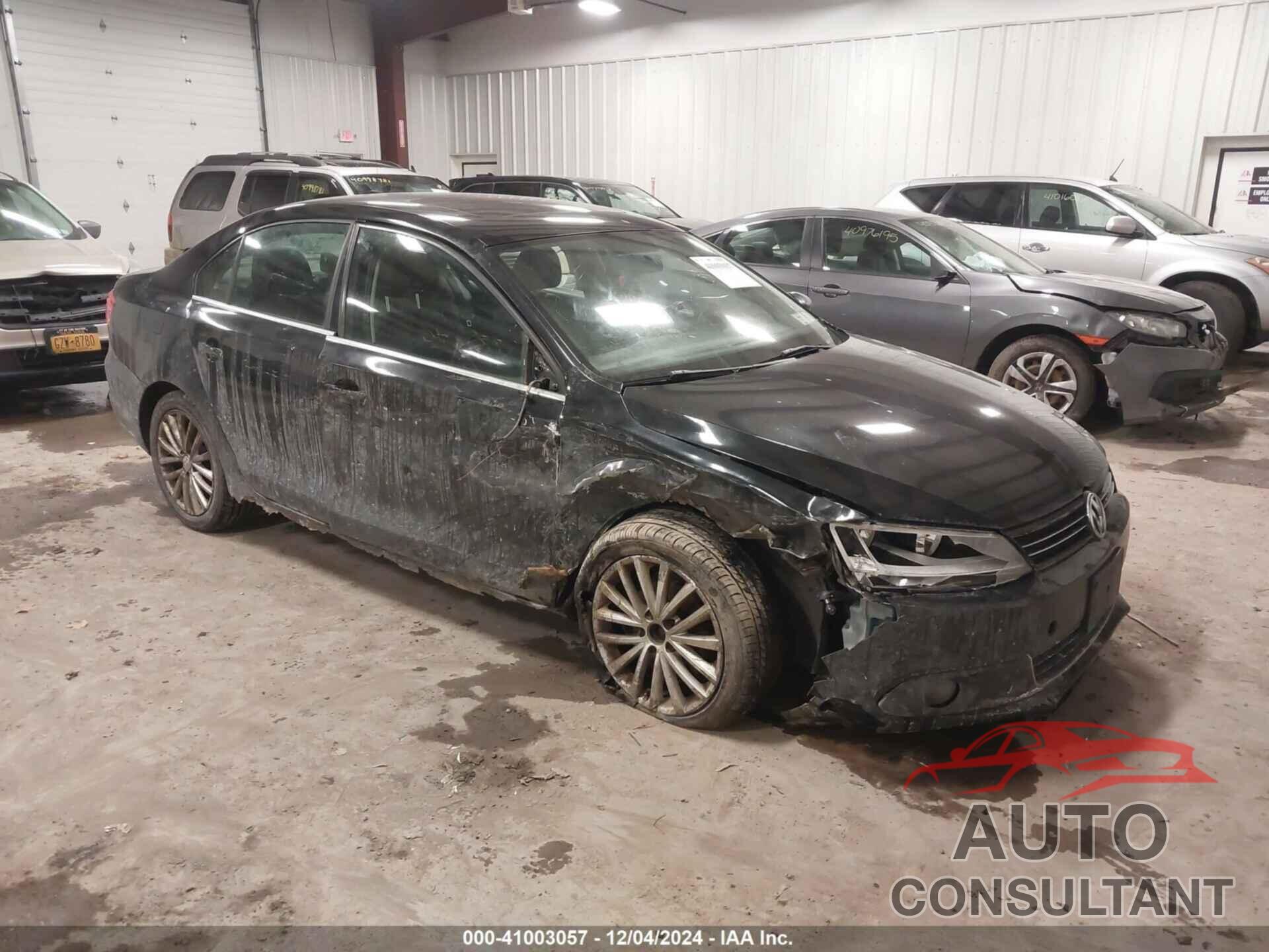 VOLKSWAGEN JETTA 2011 - 3VWLZ7AJXBM328459