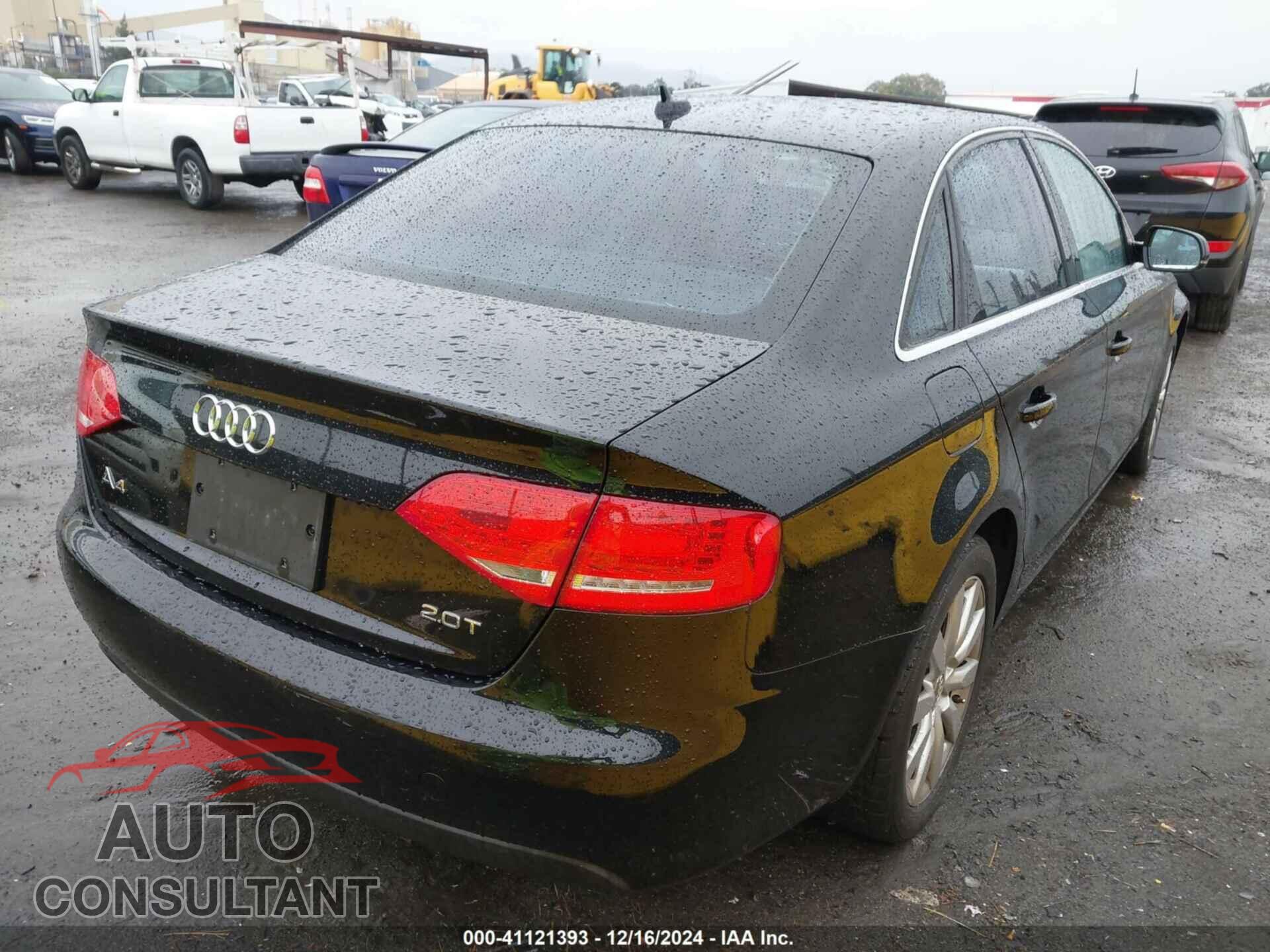 AUDI A4 2012 - WAUAFAFL7CN017537