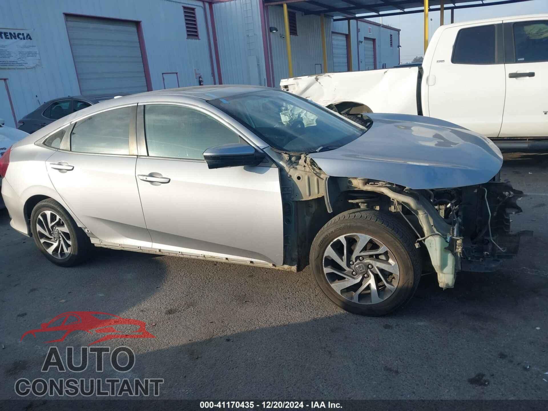HONDA CIVIC 2017 - 2HGFC2F71HH528267