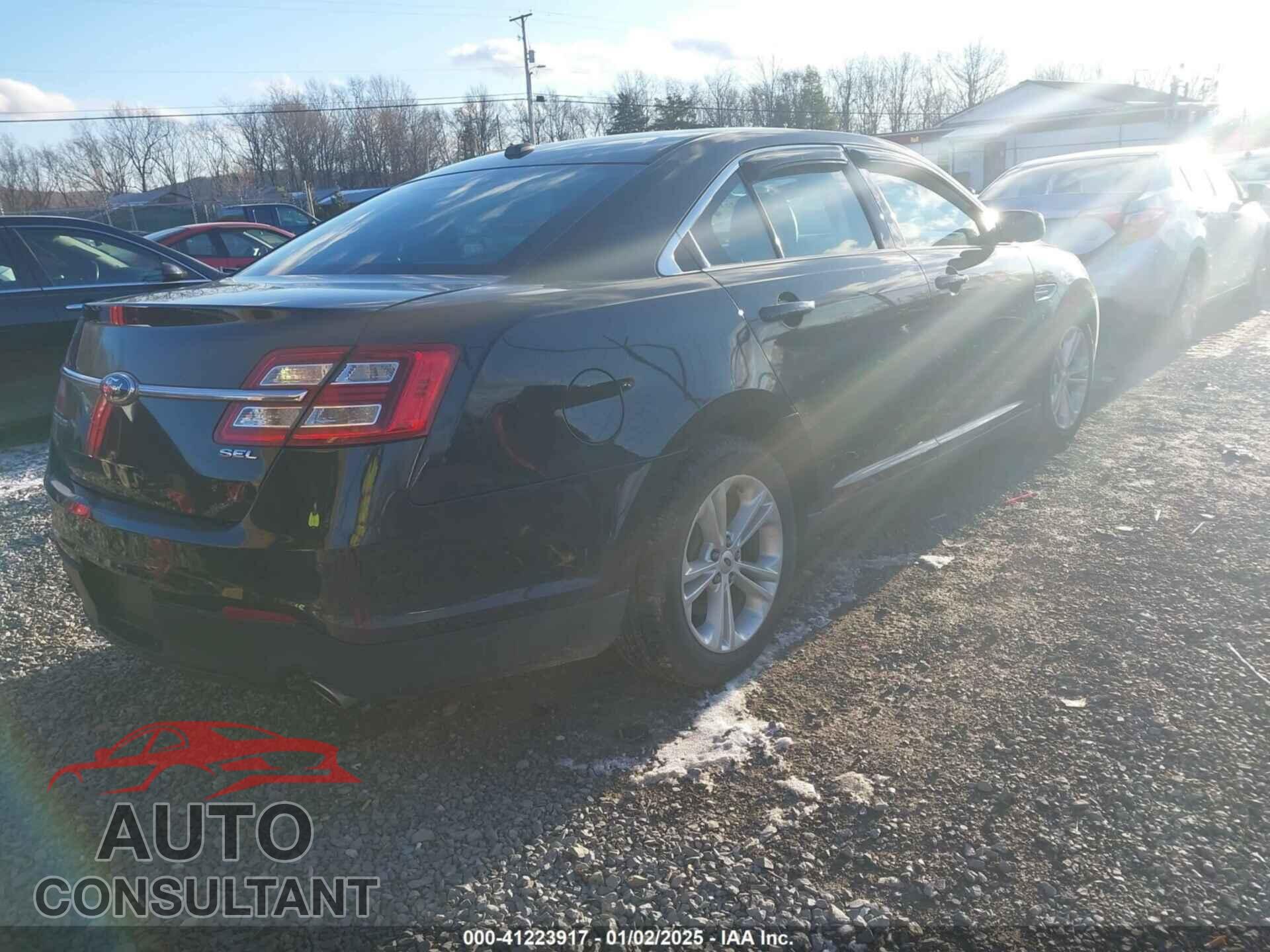 FORD TAURUS 2013 - 1FAHP2E89DG111562