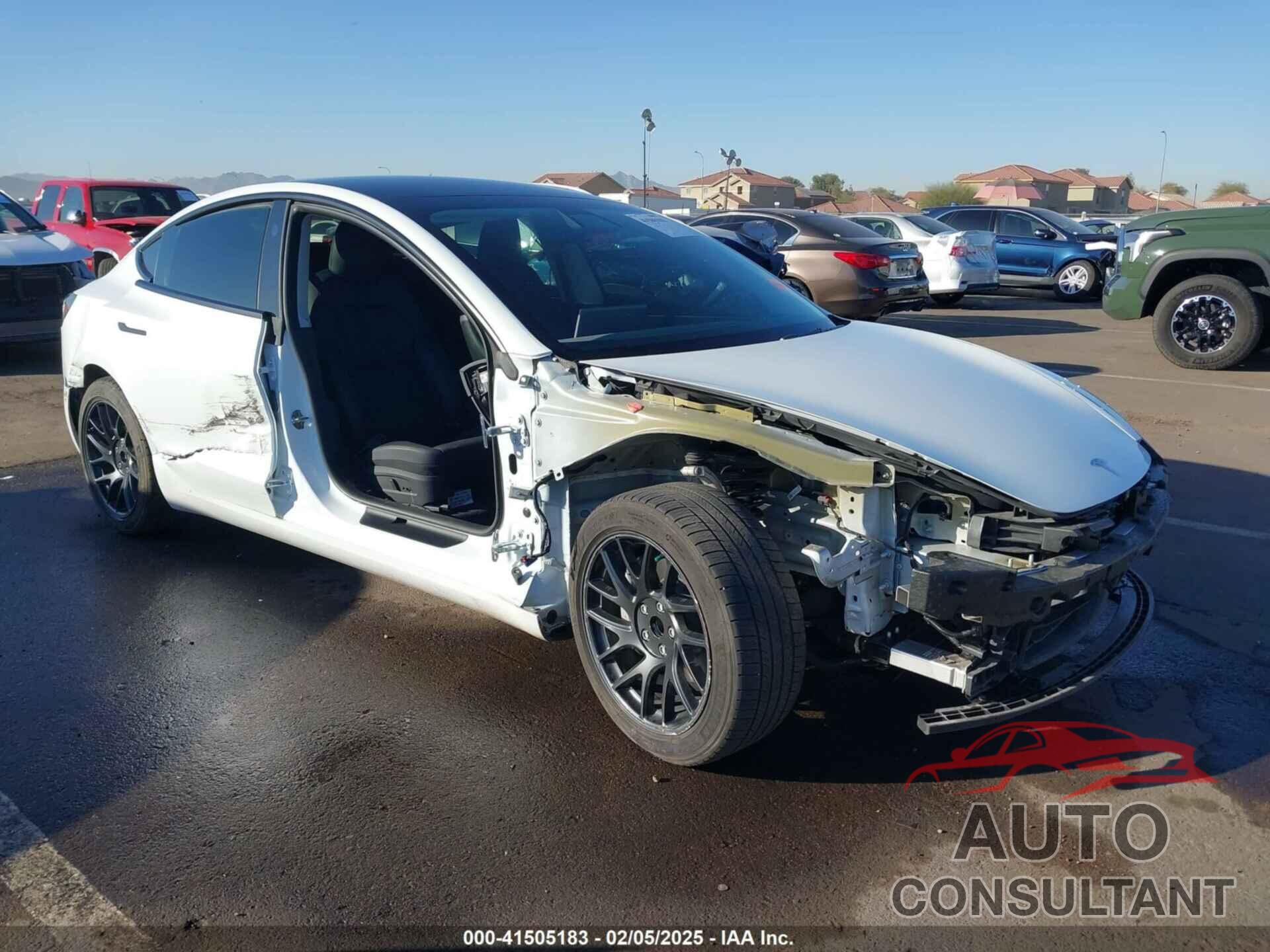 TESLA MODEL 3 2024 - 5YJ3E1EAXRF722001