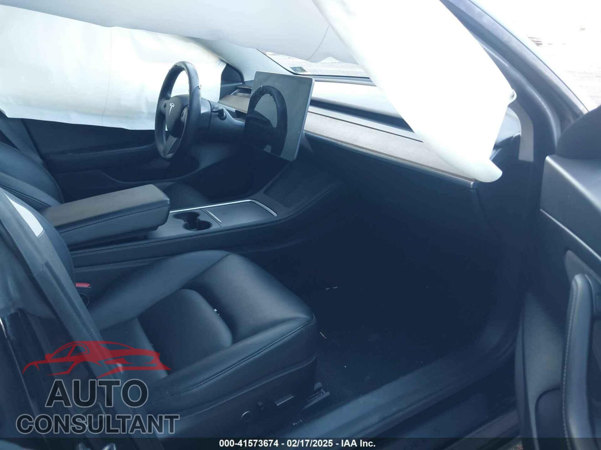 TESLA MODEL 3 2021 - 5YJ3E1EA4MF875742