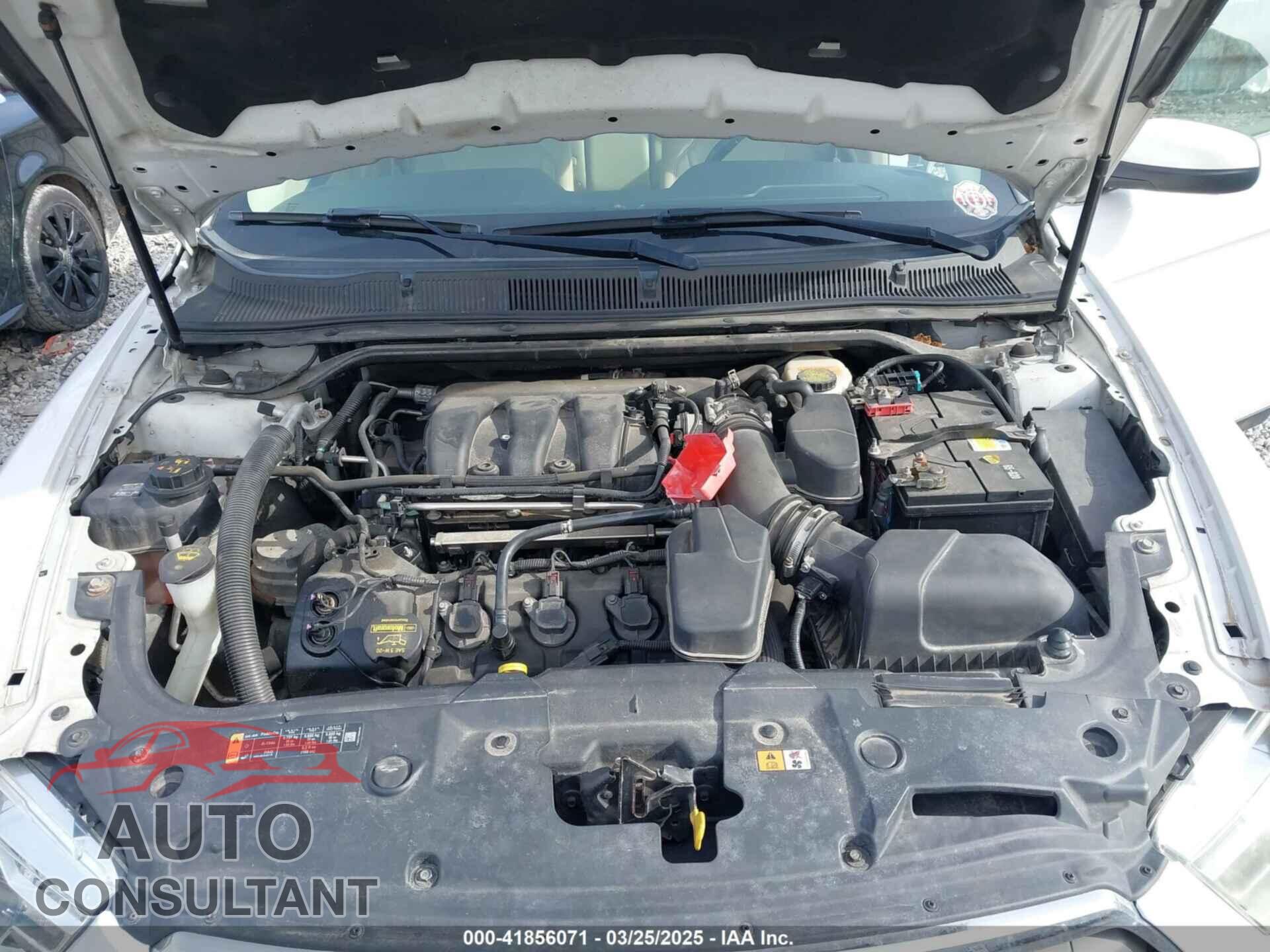FORD TAURUS 2013 - 1FAHP2E81DG168385