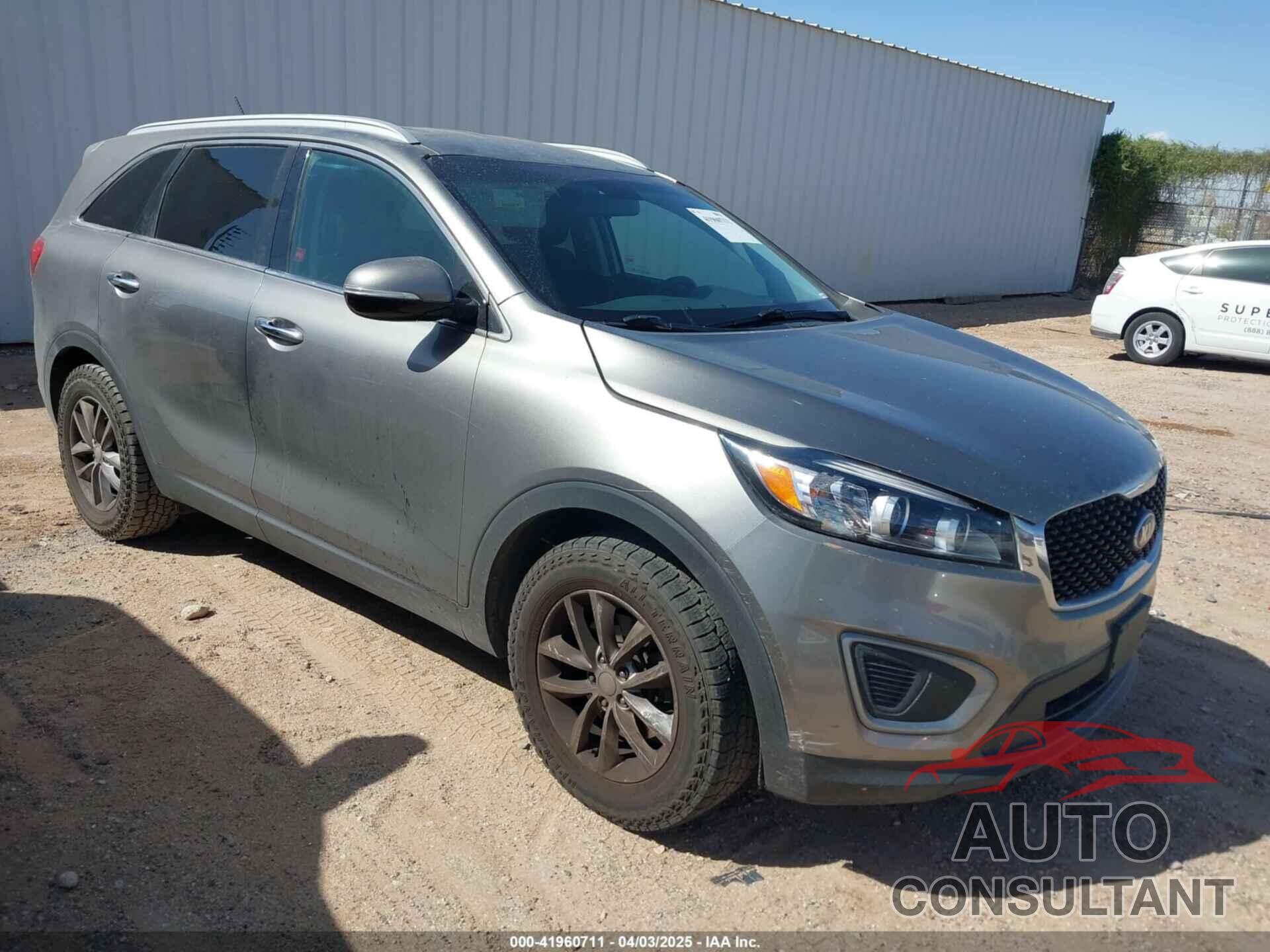KIA SORENTO 2016 - 5XYPG4A5XGG110456