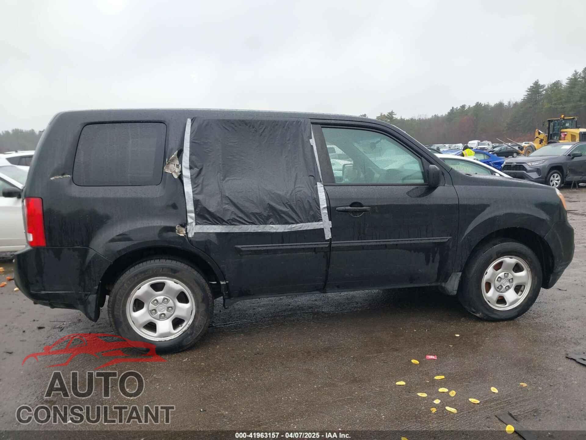 HONDA PILOT 2012 - 5FNYF4H27CB038765