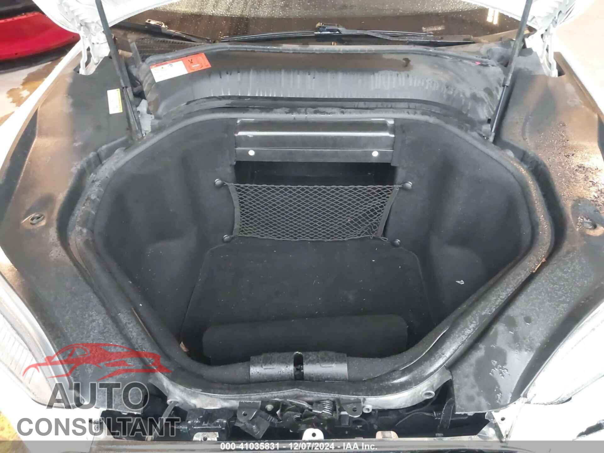 TESLA MODEL S 2015 - 5YJSA1E17FF113967