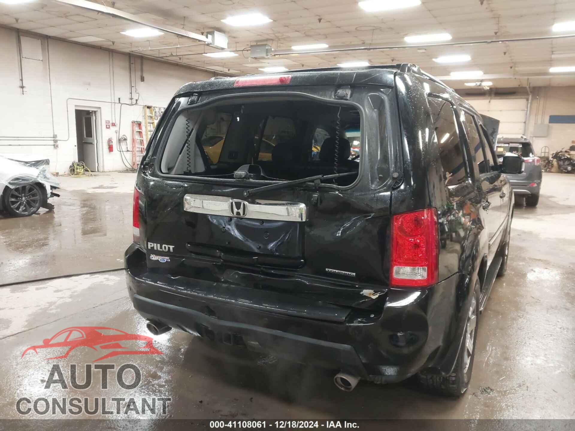 HONDA PILOT 2011 - 5FNYF3H92BB041627