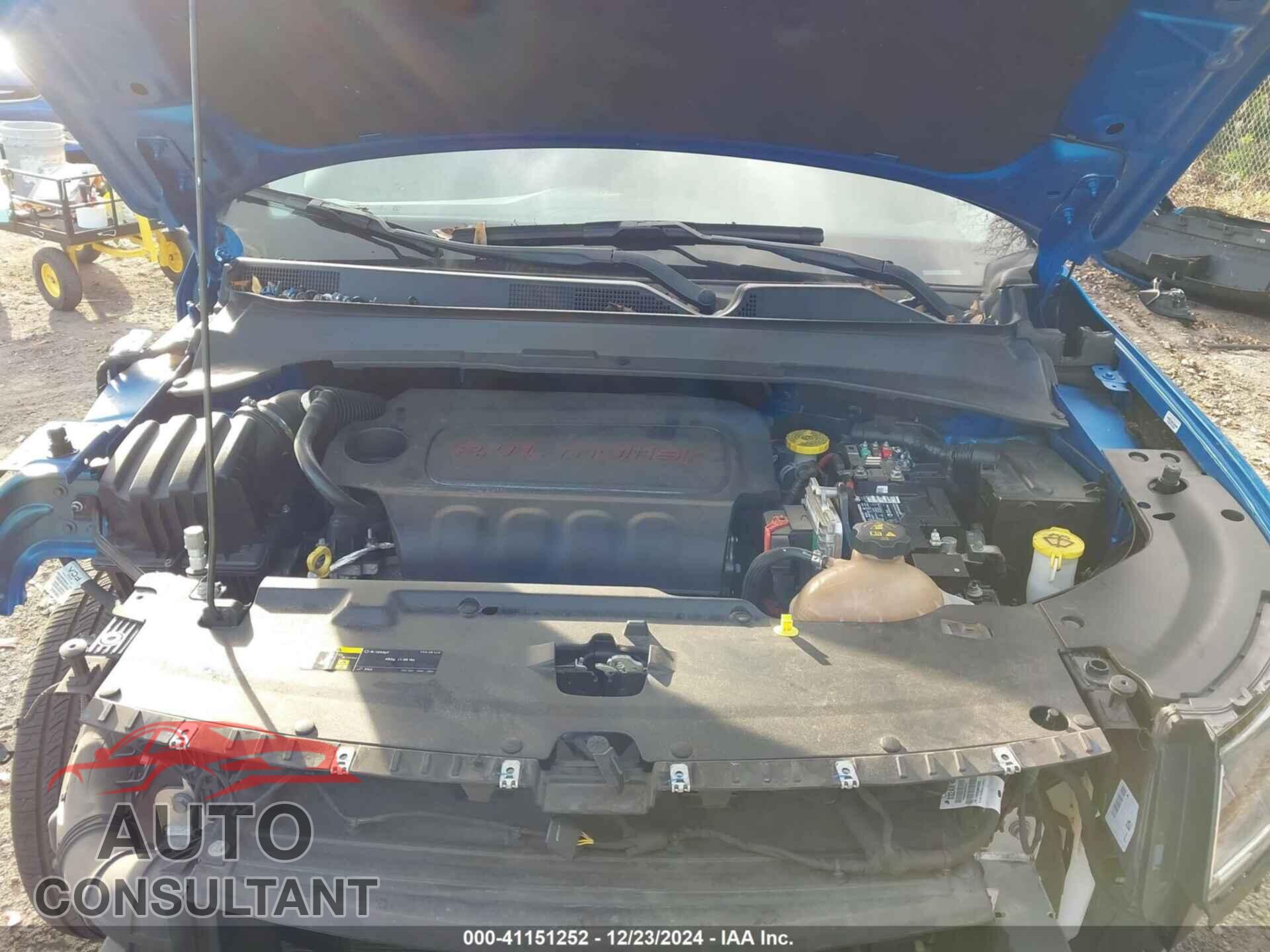 JEEP COMPASS 2020 - 3C4NJDBB7LT241005
