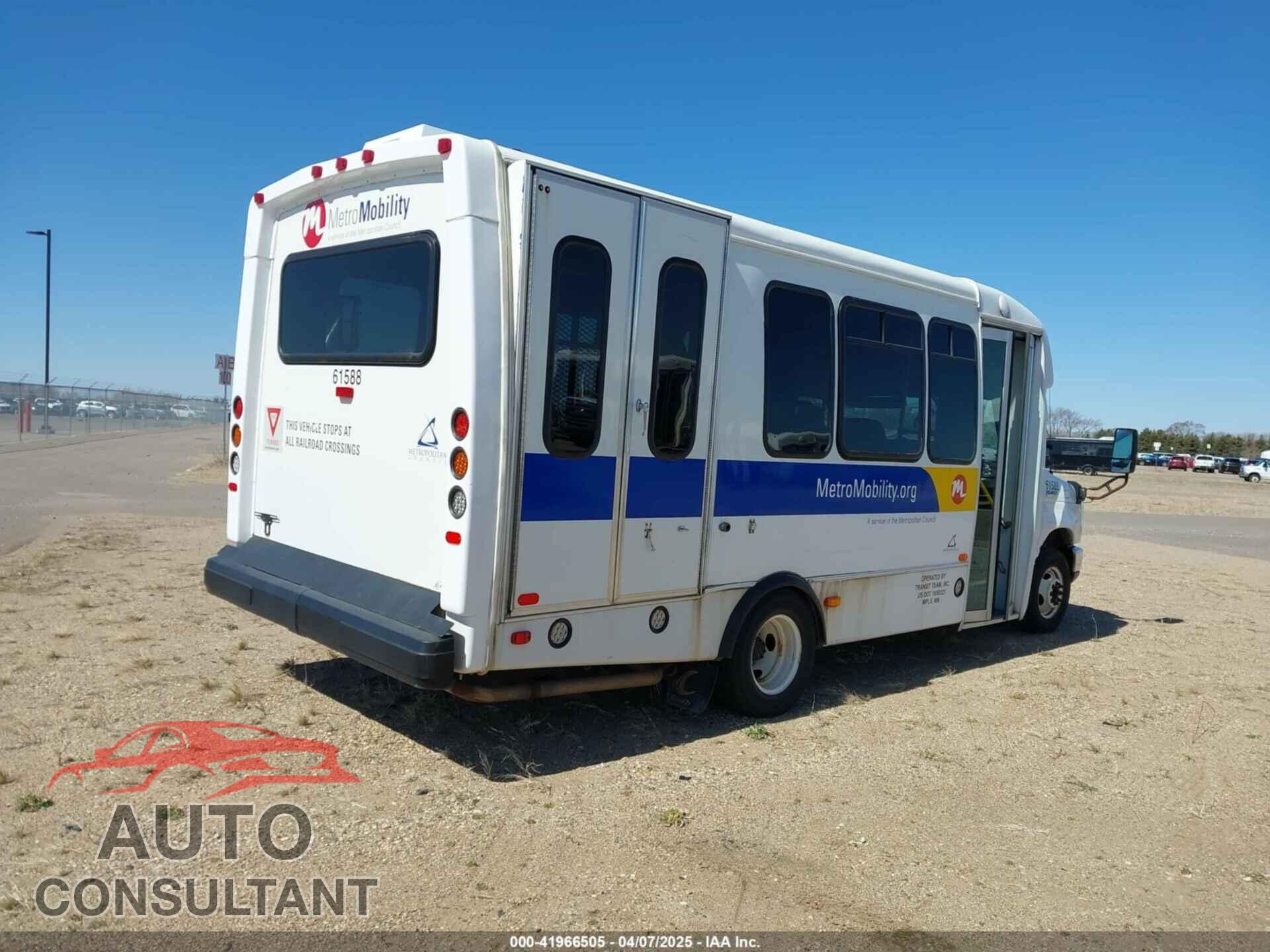 FORD E-450 CUTAWAY 2017 - 1FDFE4FS9HDC35363