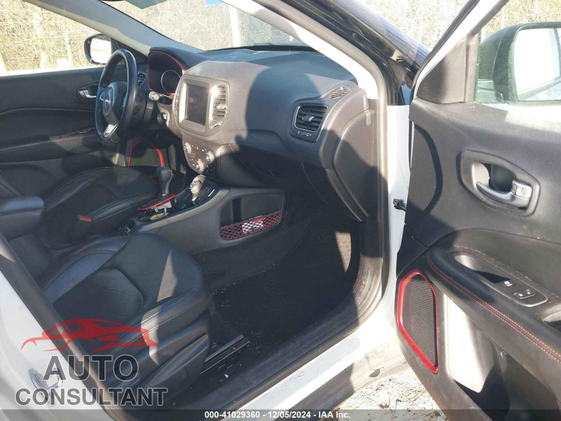 JEEP COMPASS 2019 - 3C4NJDDB0KT594732
