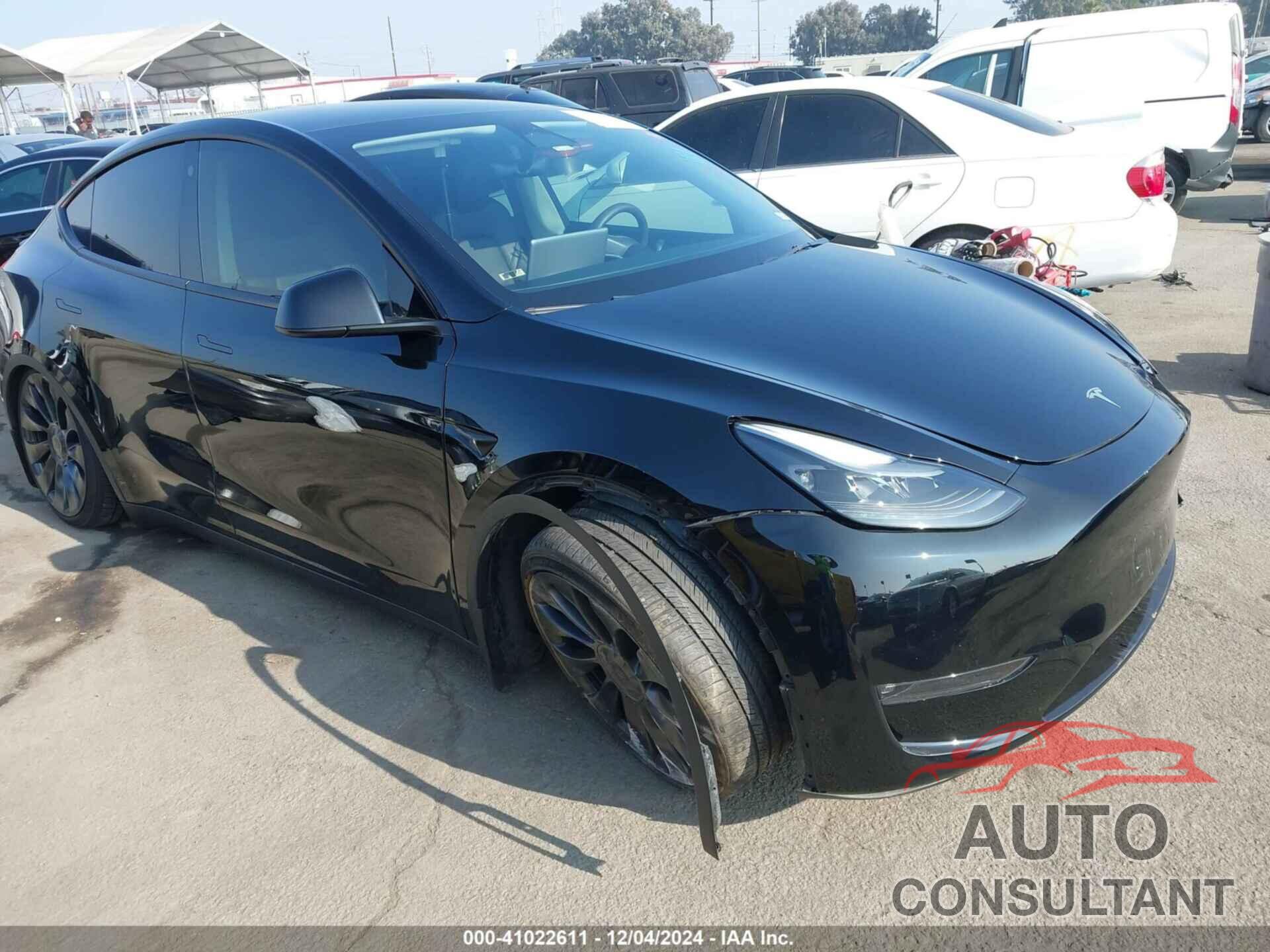 TESLA MODEL Y 2023 - 7SAYGDEF9PF762230