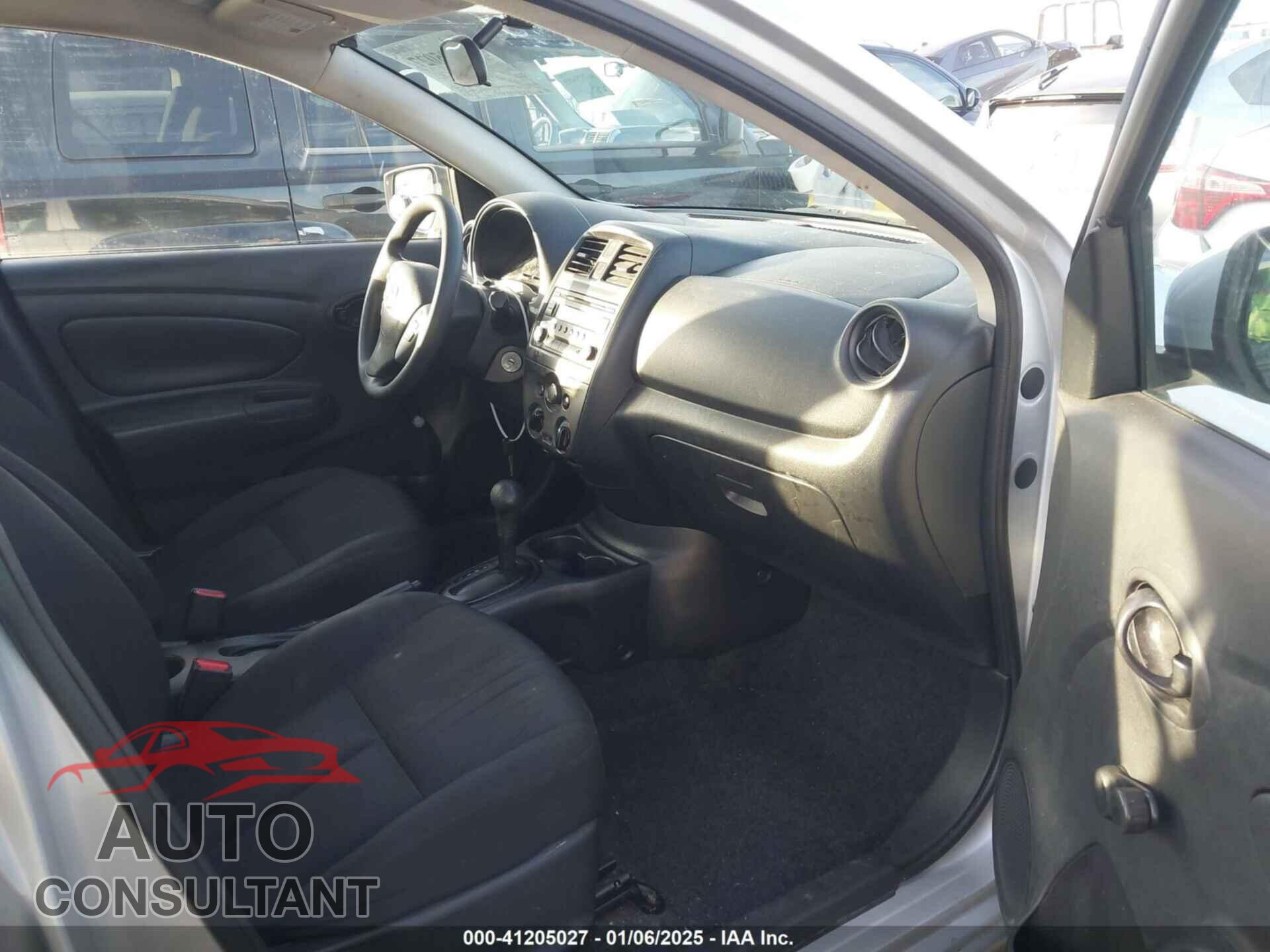 NISSAN VERSA 2016 - 3N1CN7AP4GL859272
