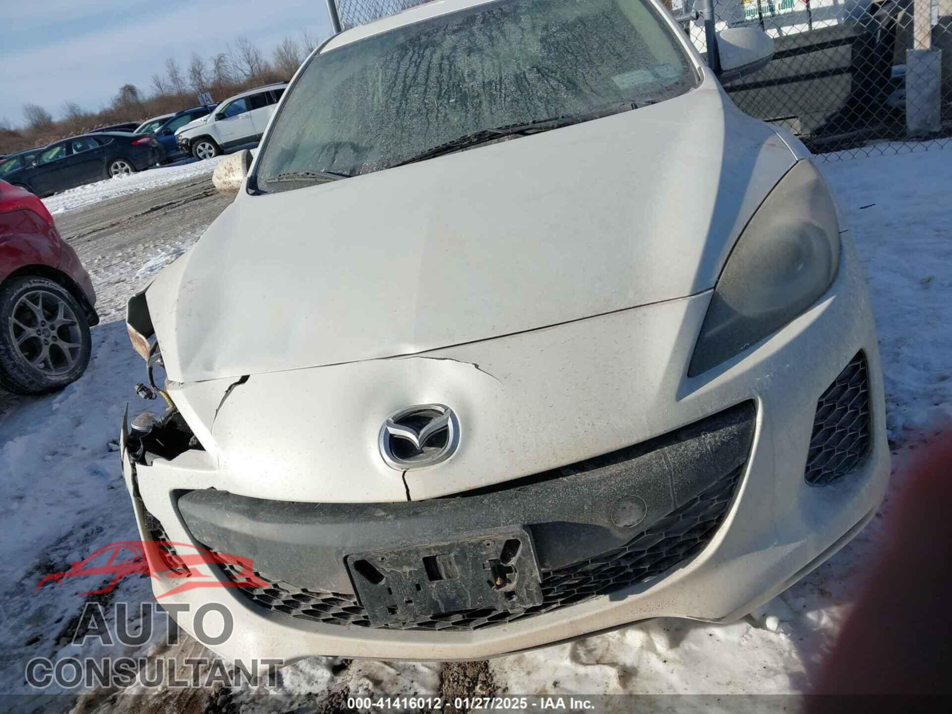 MAZDA MAZDA3 2012 - JM1BL1M86C1700173