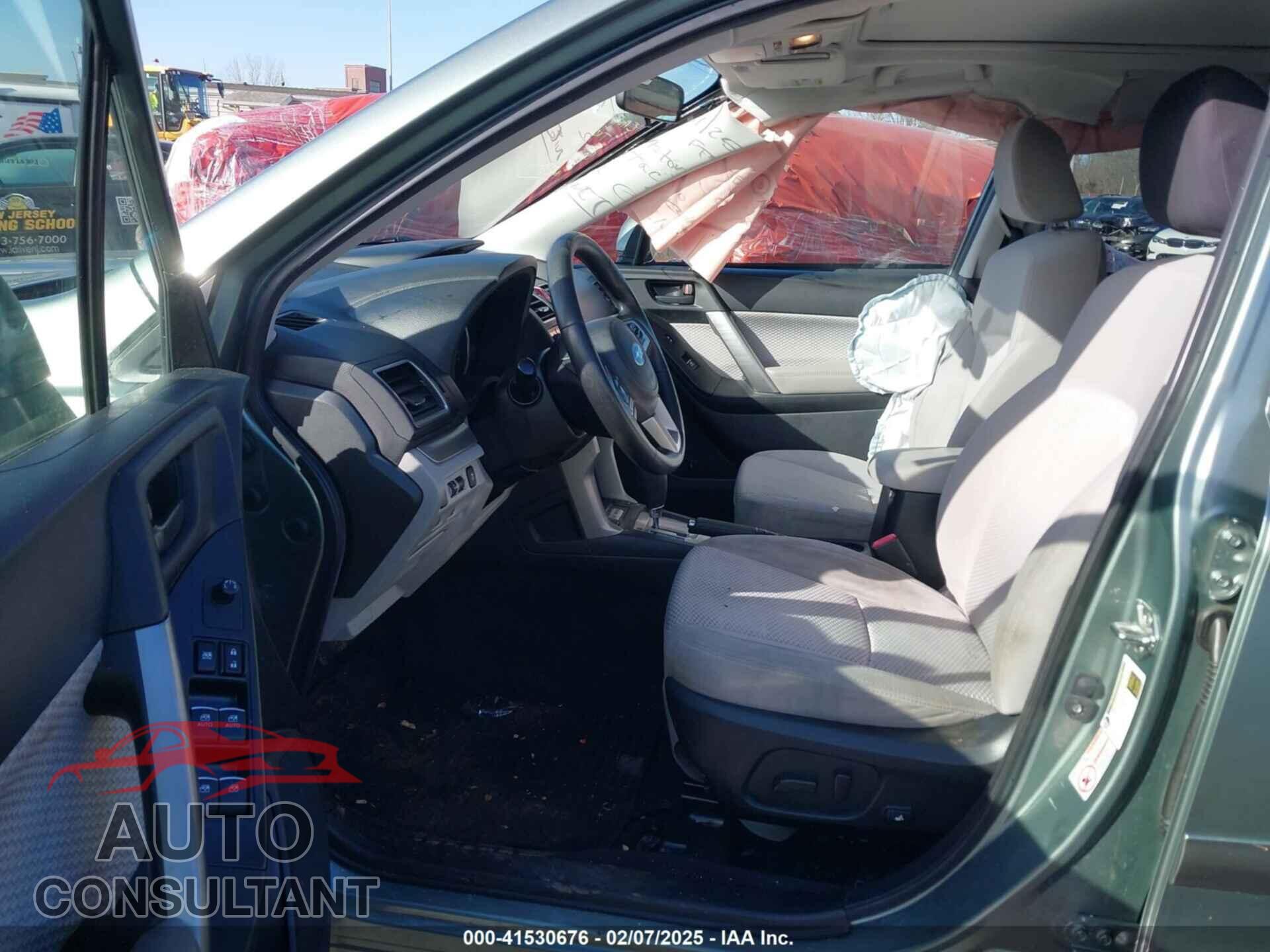 SUBARU FORESTER 2018 - JF2SJAEC5JH410344