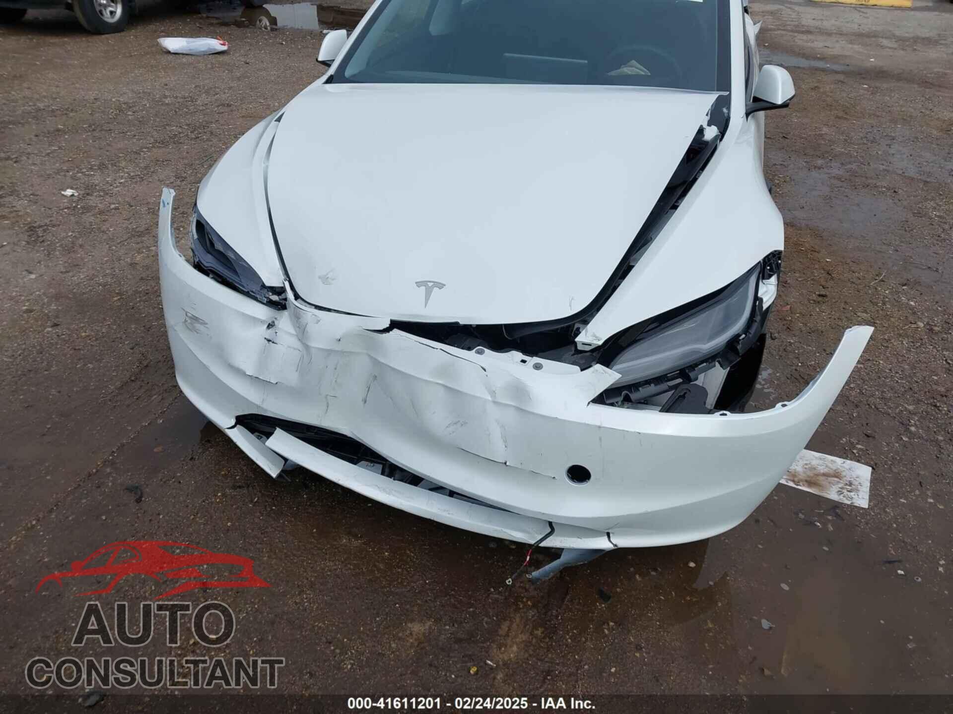 TESLA MODEL 3 2025 - 5YJ3E1EB9SF904223