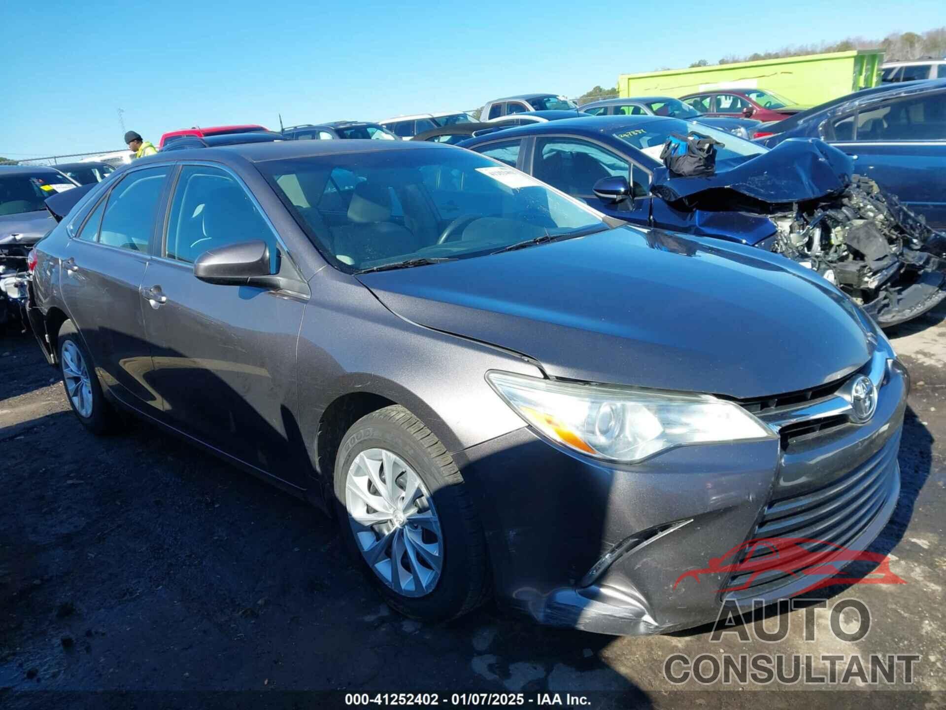 TOYOTA CAMRY 2015 - 4T4BF1FK9FR501879