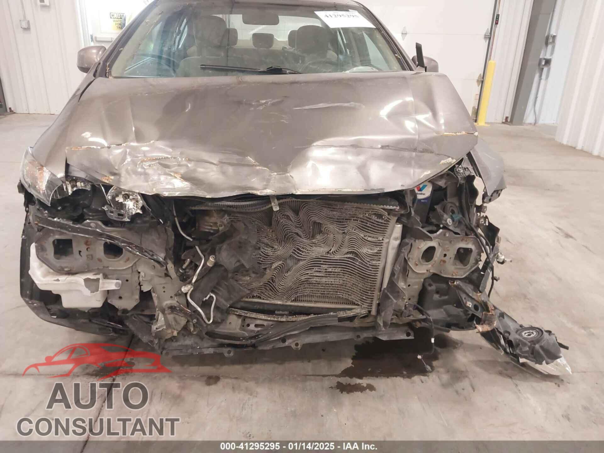 HONDA CIVIC 2013 - 19XFB2F51DE065956