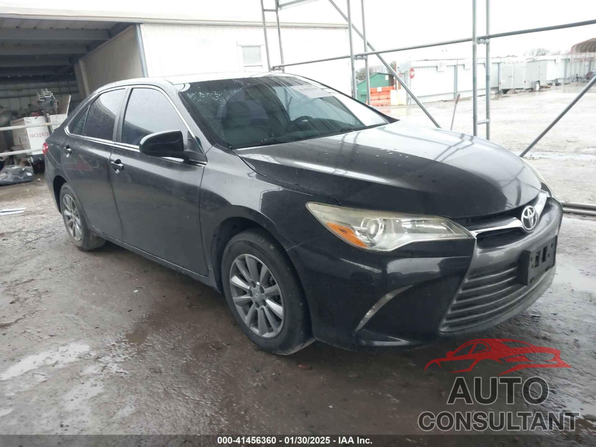 TOYOTA CAMRY 2015 - 4T4BF1FK2FR513551
