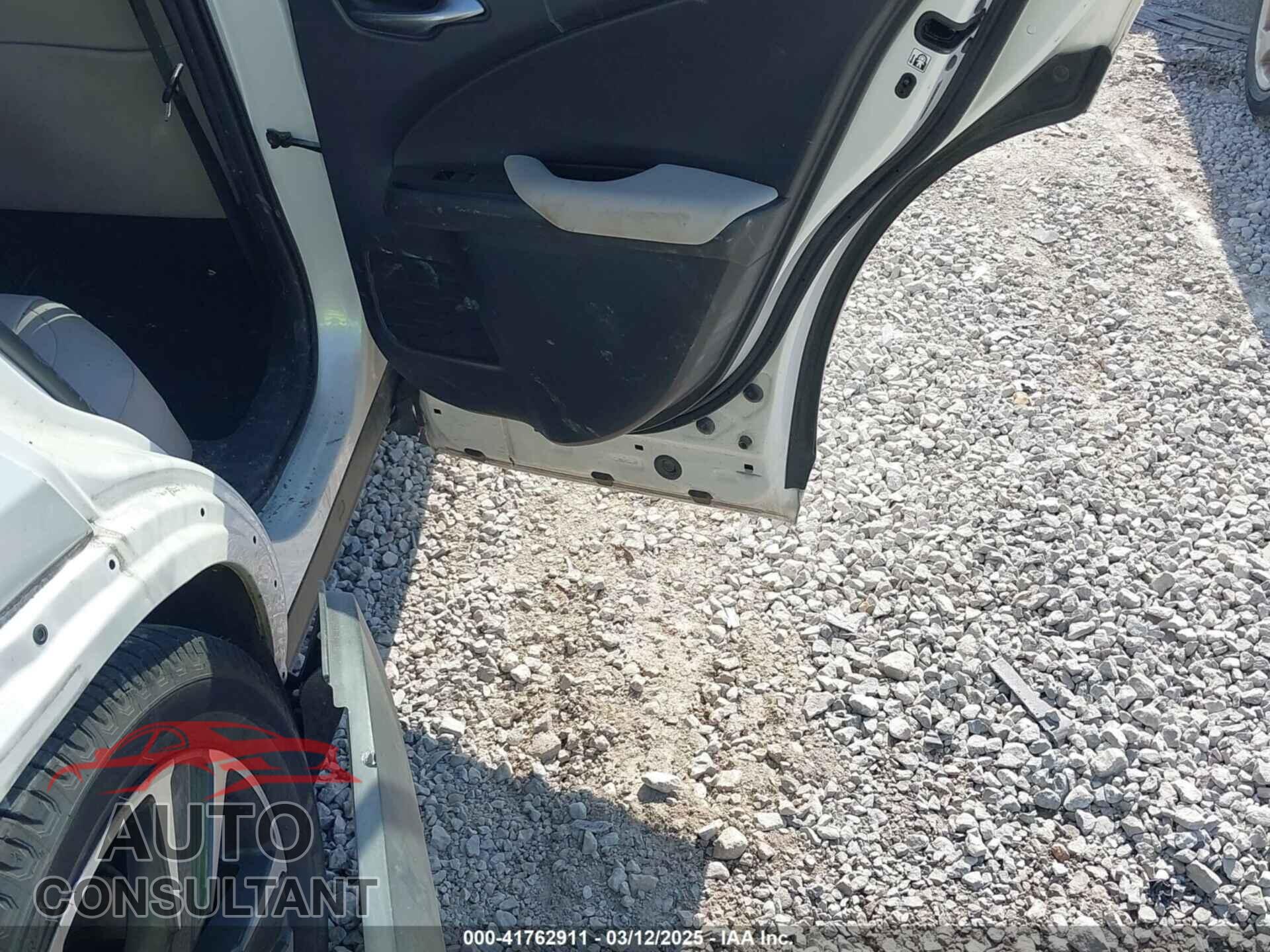 LEXUS UX 200 2019 - JTHY3JBH4K2014881