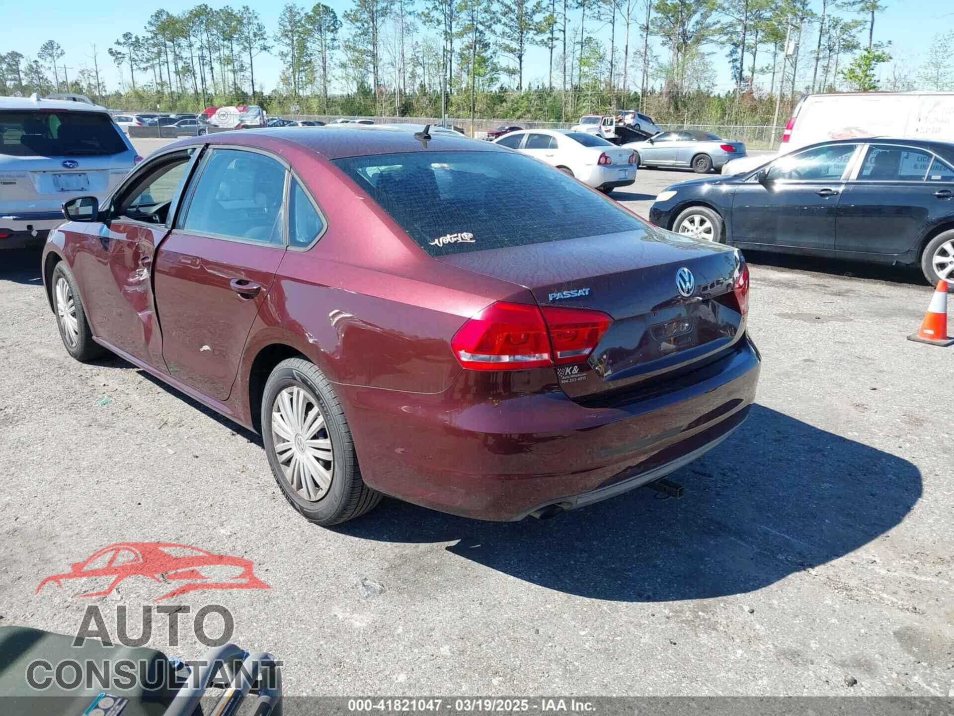 VOLKSWAGEN PASSAT 2014 - 1VWAS7A31EC028862