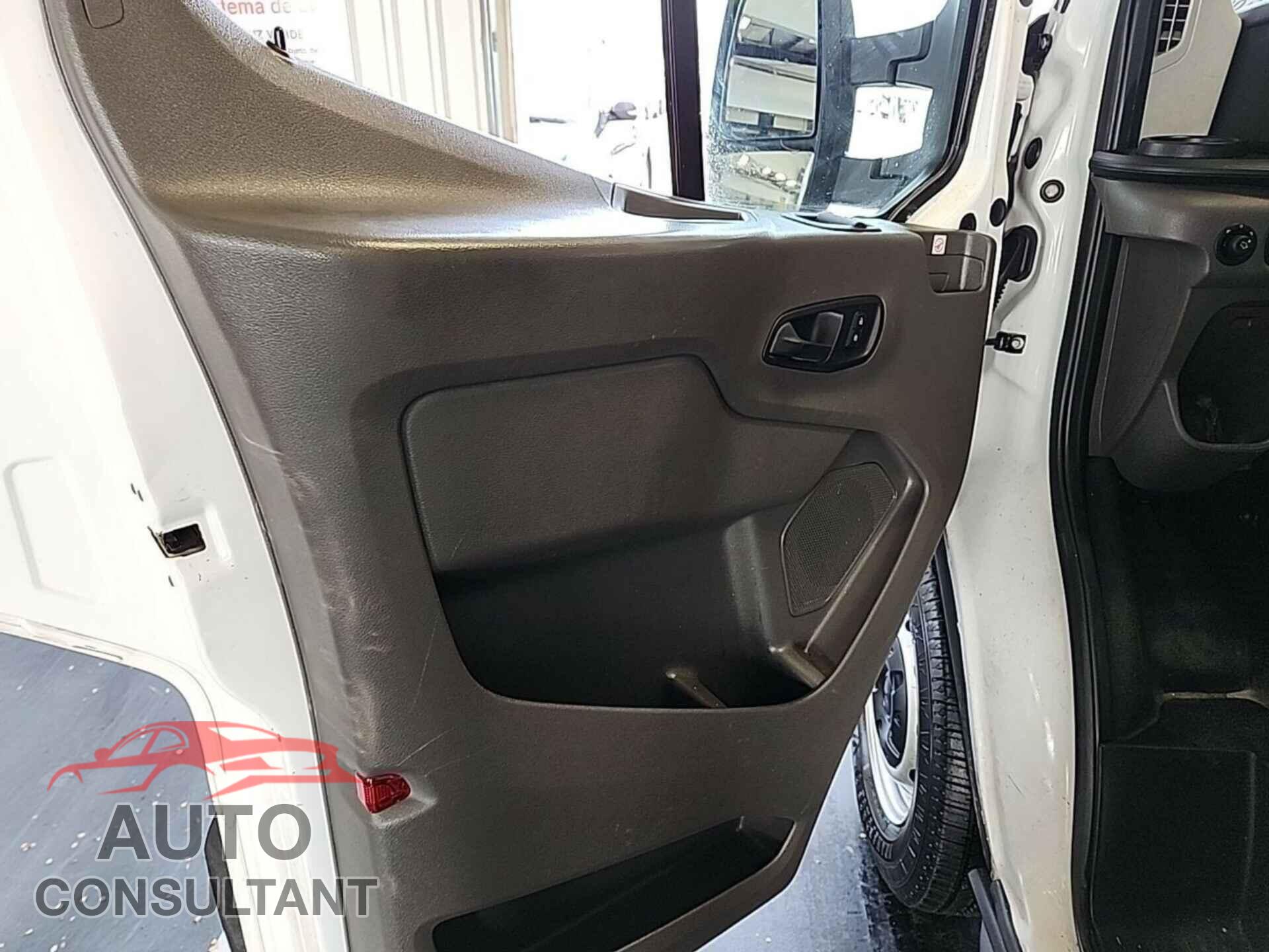 FORD TRANSIT 2020 - 1FTBR1Y89LKA55098