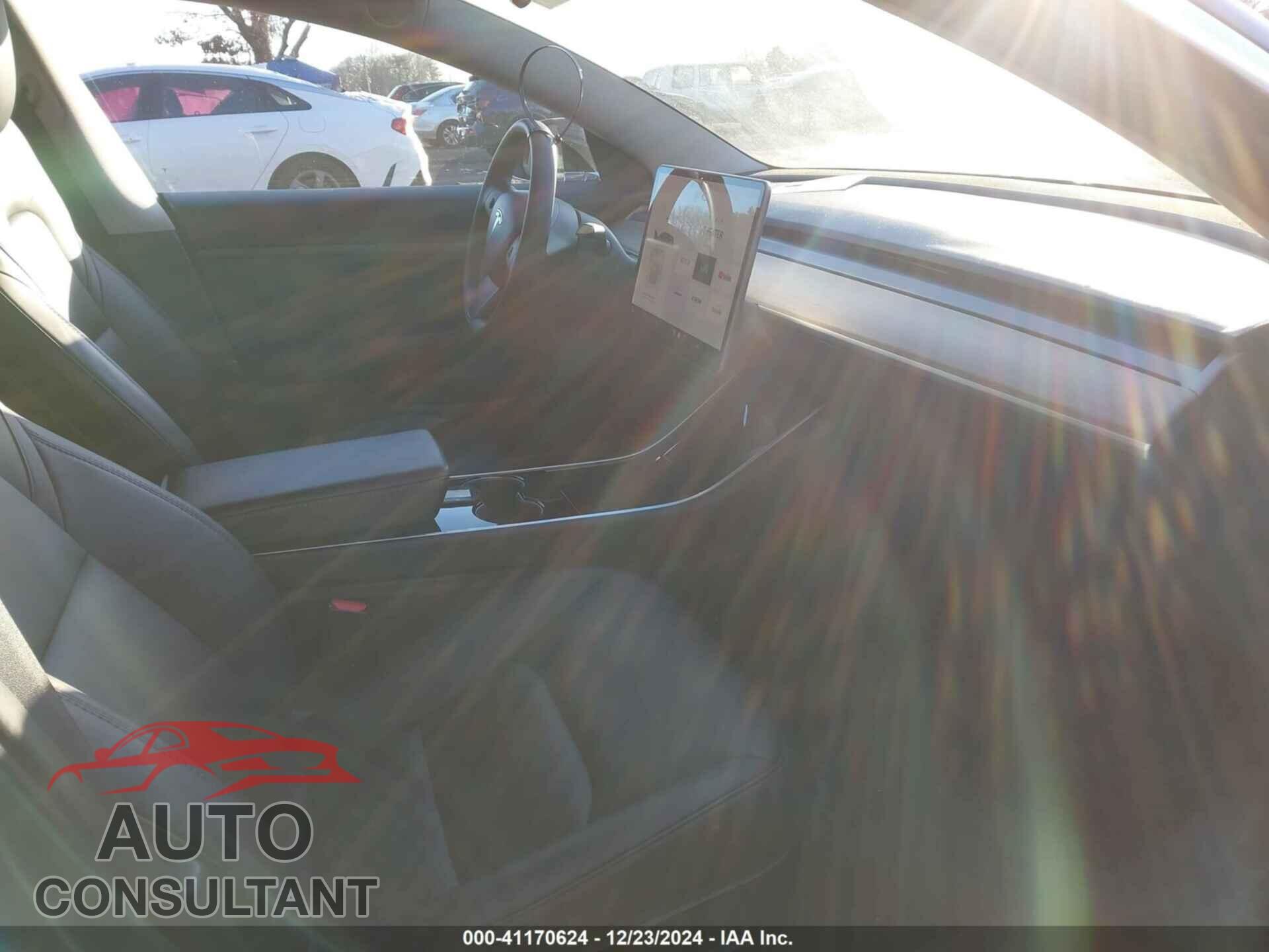 TESLA MODEL 3 2020 - 5YJ3E1EA7LF784754