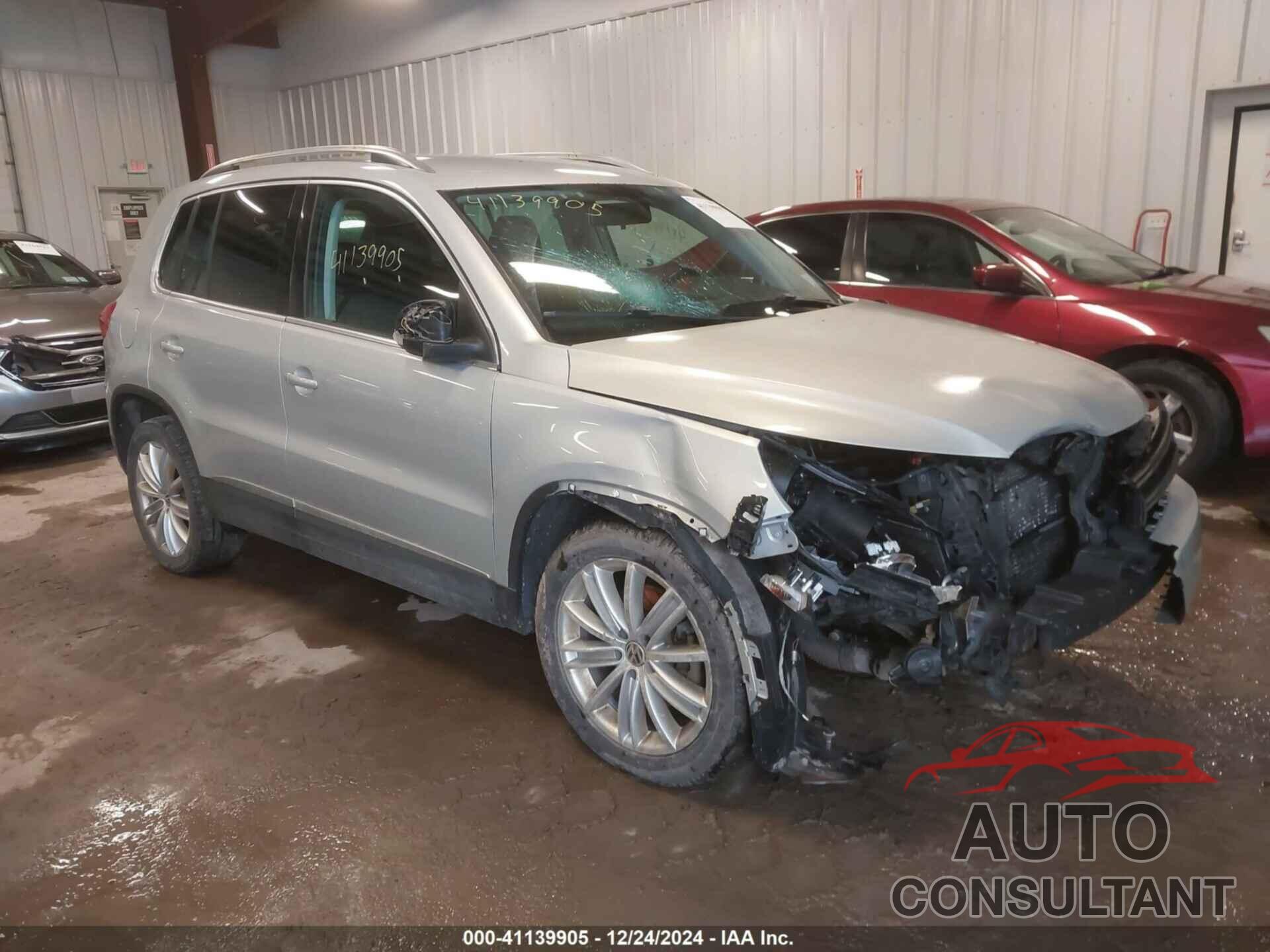 VOLKSWAGEN TIGUAN 2013 - WVGBV7AX0DW507218