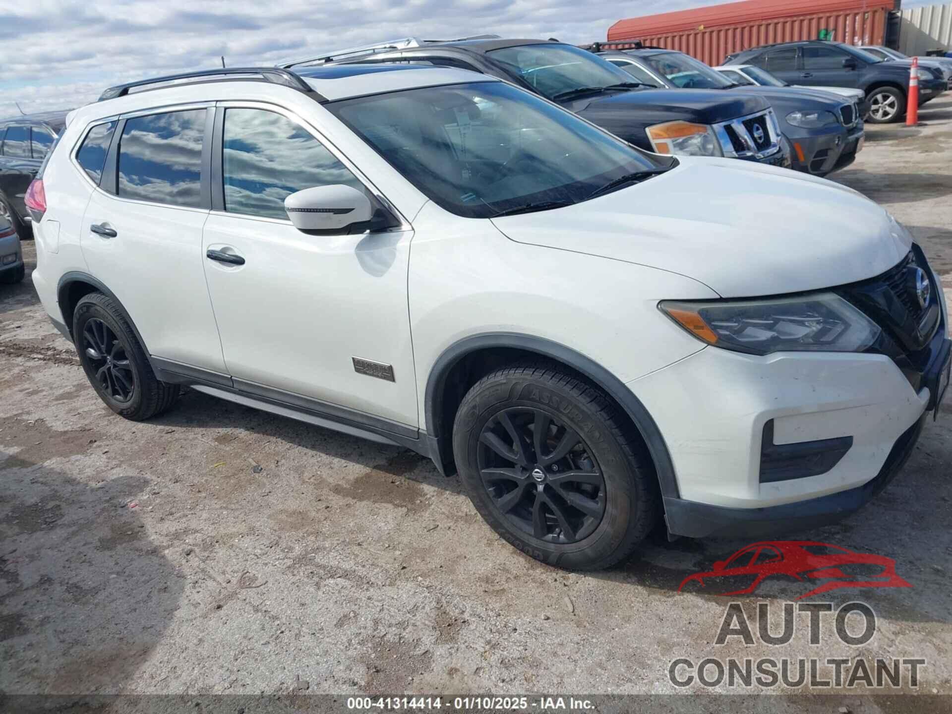 NISSAN ROGUE 2017 - 5N1AT2MT8HC761604