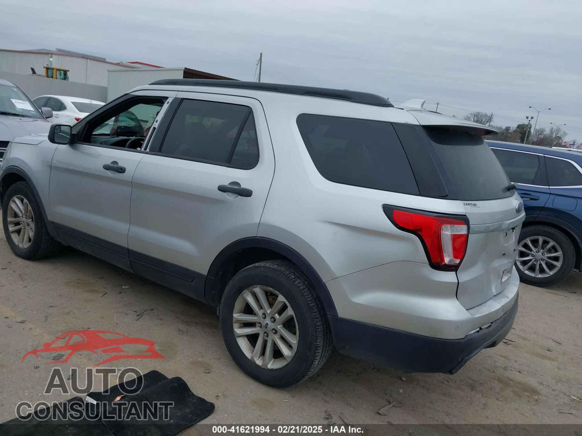 FORD EXPLORER 2017 - 1FM5K8B81HGC14897