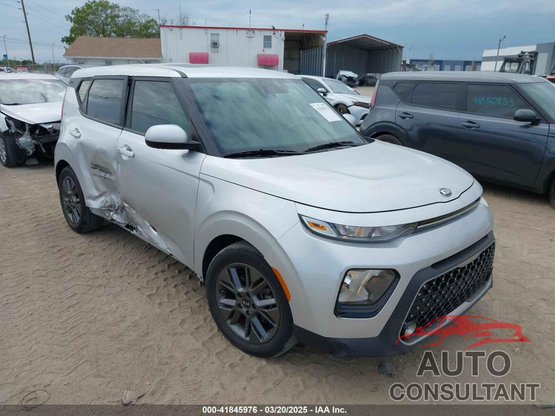 KIA SOUL 2021 - KNDJ33AU5M7790701