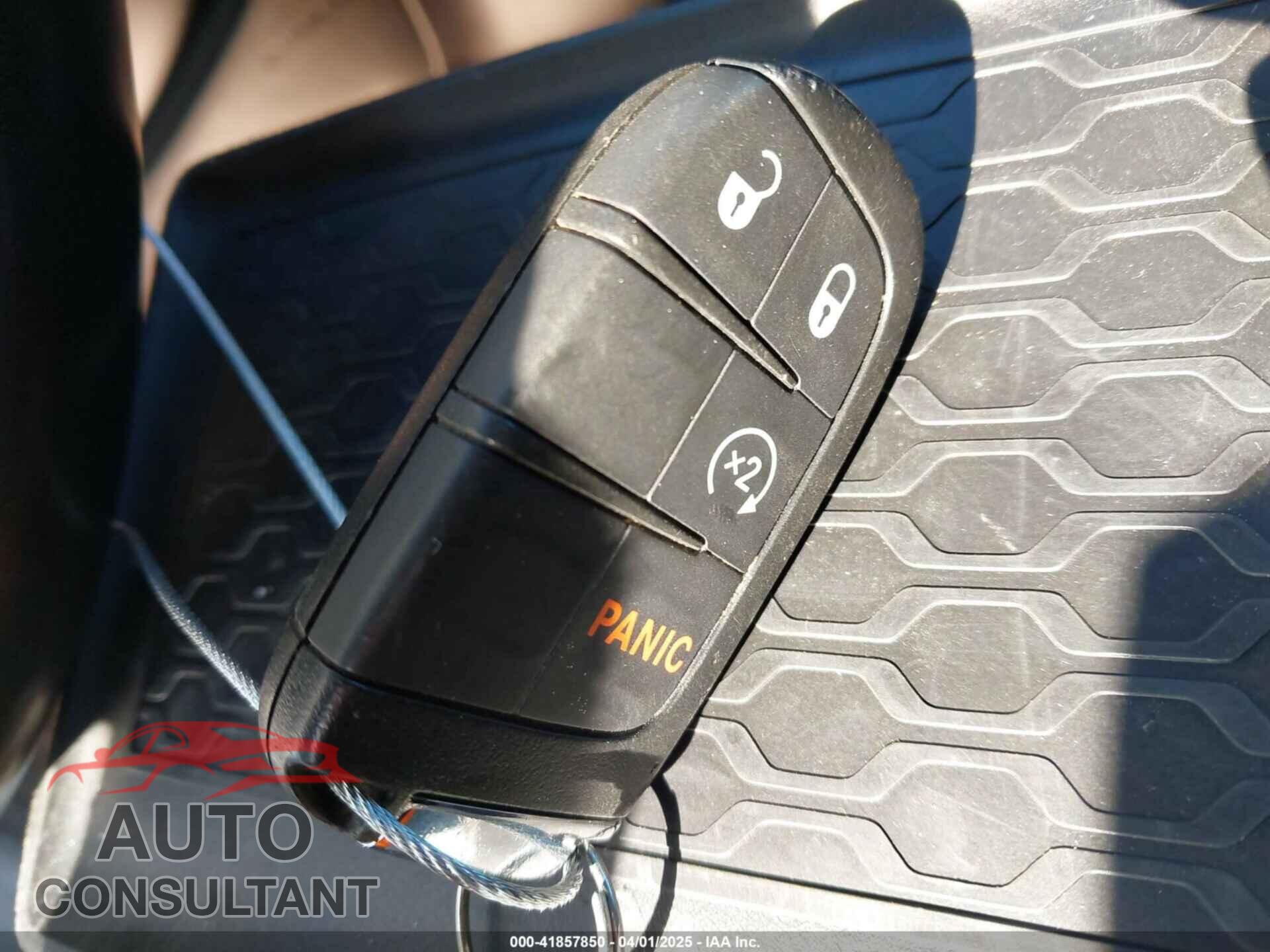 JEEP COMPASS 2018 - 3C4NJDBB9JT436746