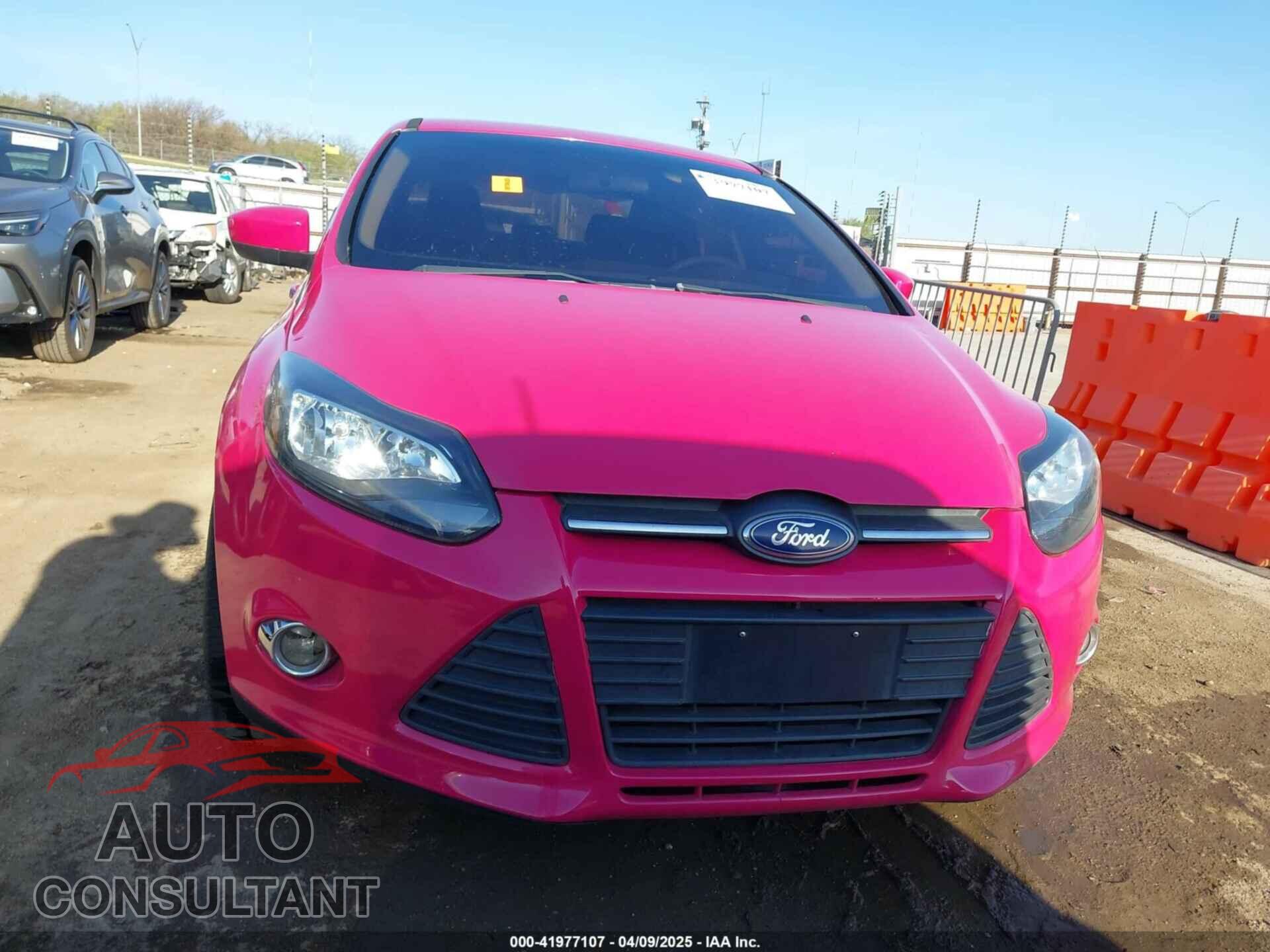 FORD FOCUS 2012 - 1FAHP3F2XCL211644
