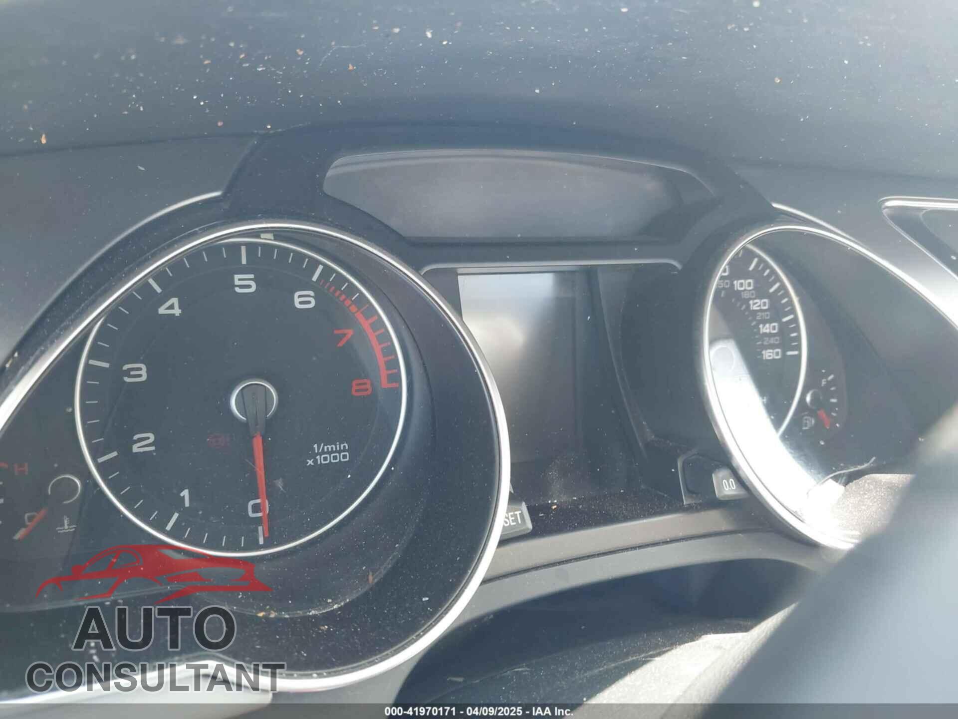 AUDI A5 2013 - WAULFAFR4DA000796