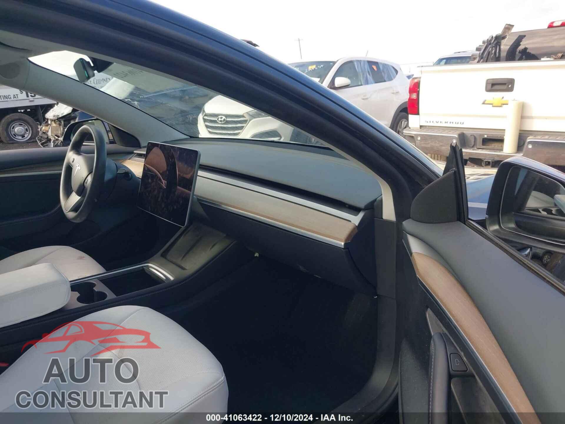 TESLA MODEL 3 2023 - 5YJ3E1EA4PF554885