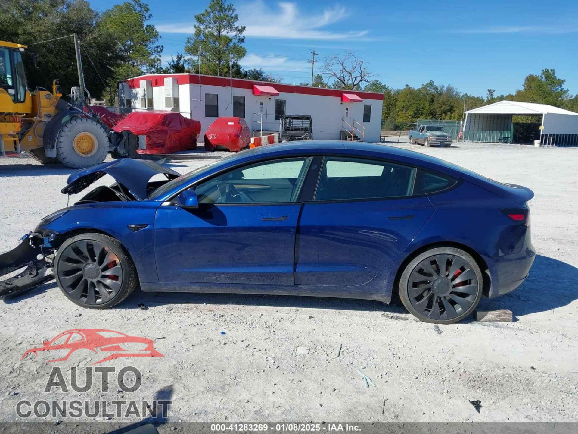 TESLA MODEL 3 2022 - 5YJ3E1EC9NF263040