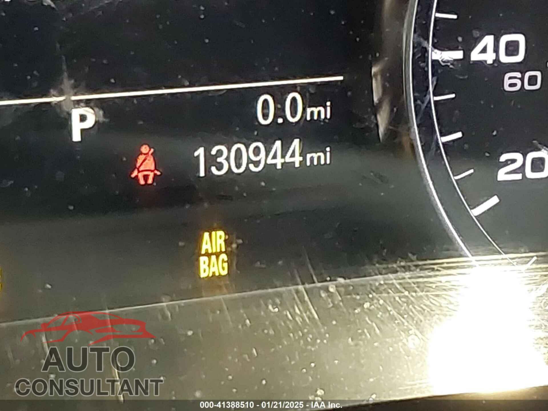 AUDI A8 L 2013 - WAUR2AFD8DN016387