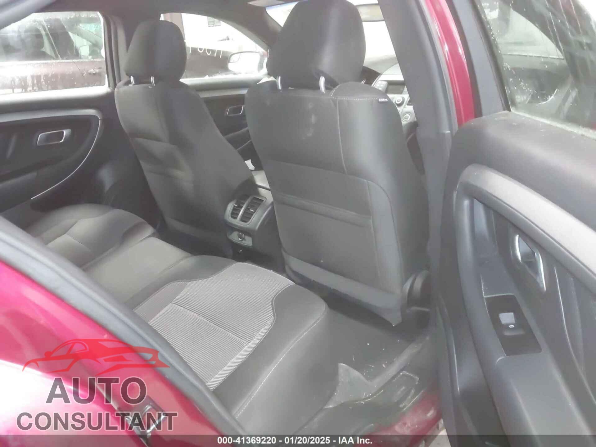 FORD TAURUS 2013 - 1FAHP2E88DG138428