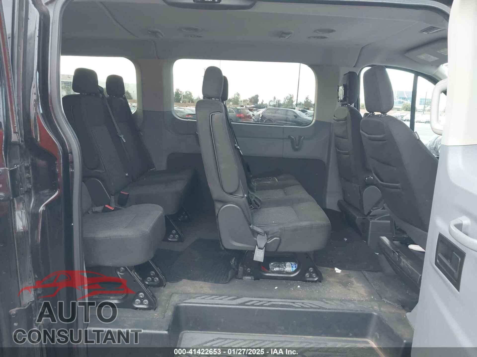 FORD TRANSIT 2017 - 1FBZX2ZM8HKB08231