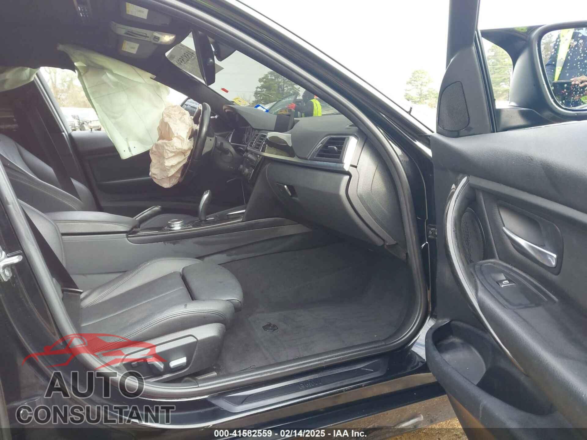 BMW 320I 2016 - WBA8E1G51GNU11798